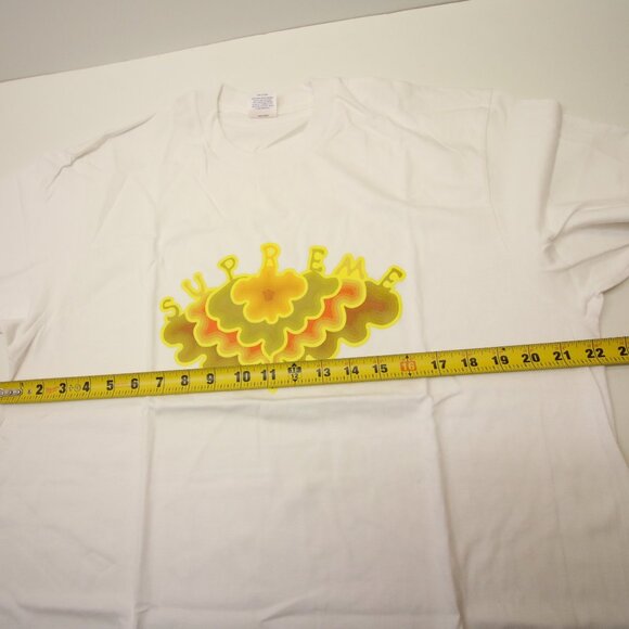 Supreme Cloud Tee T-Shirt Large White SS19 2019 Open Bag for Measurements - Picture 7 of 8